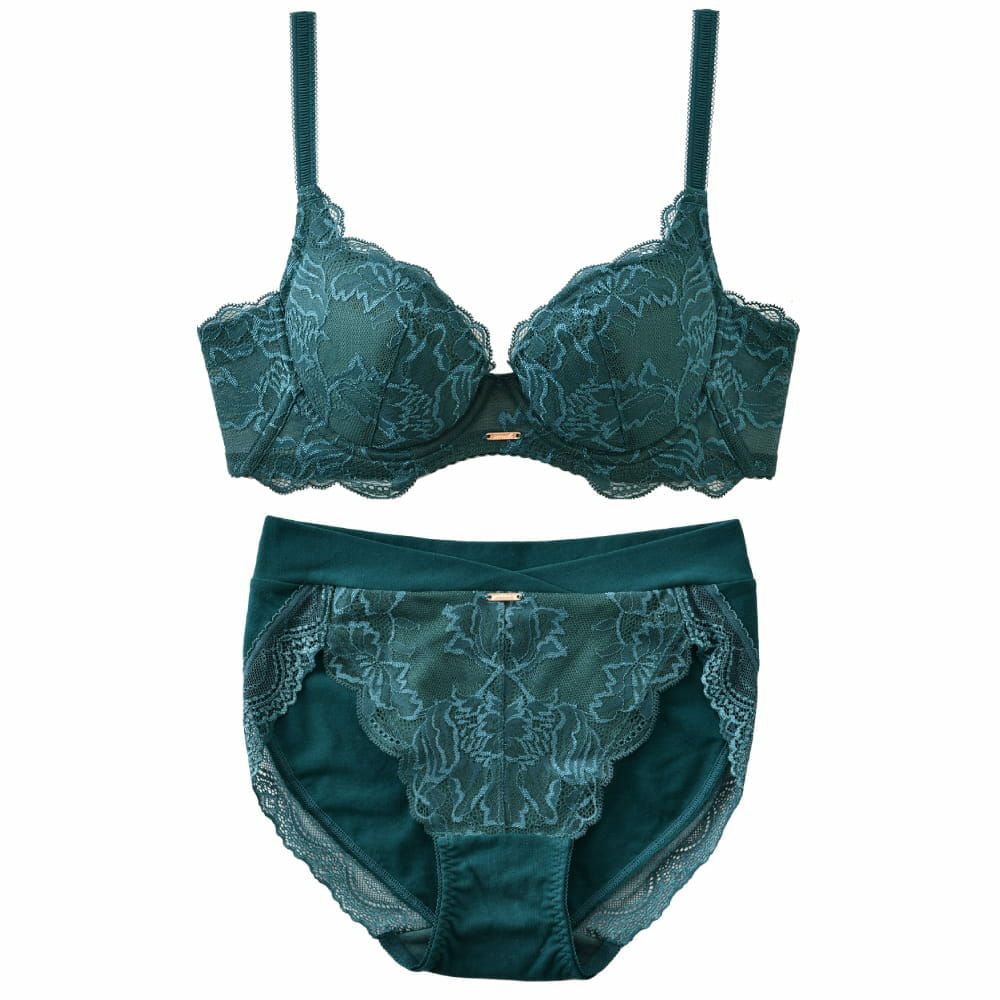 sarah collection より大人の雰囲気 イザベラブラ 上下セット アンダー